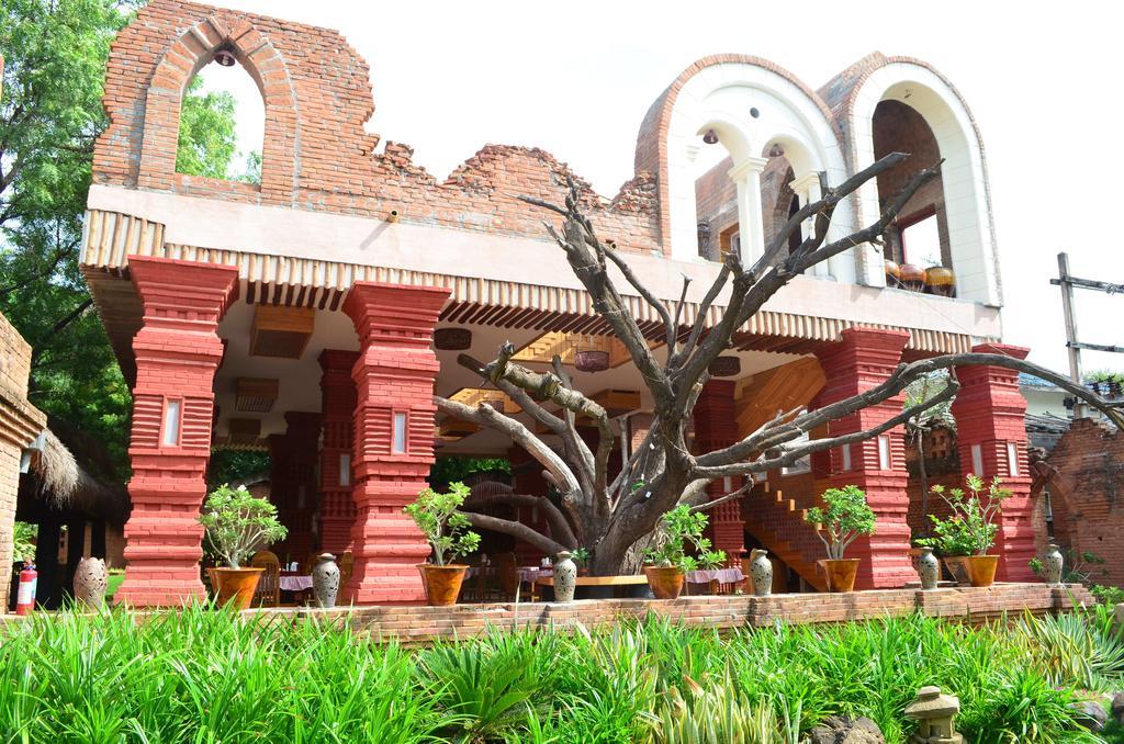 Kaday Aung Hotel Баган Екстер'єр фото