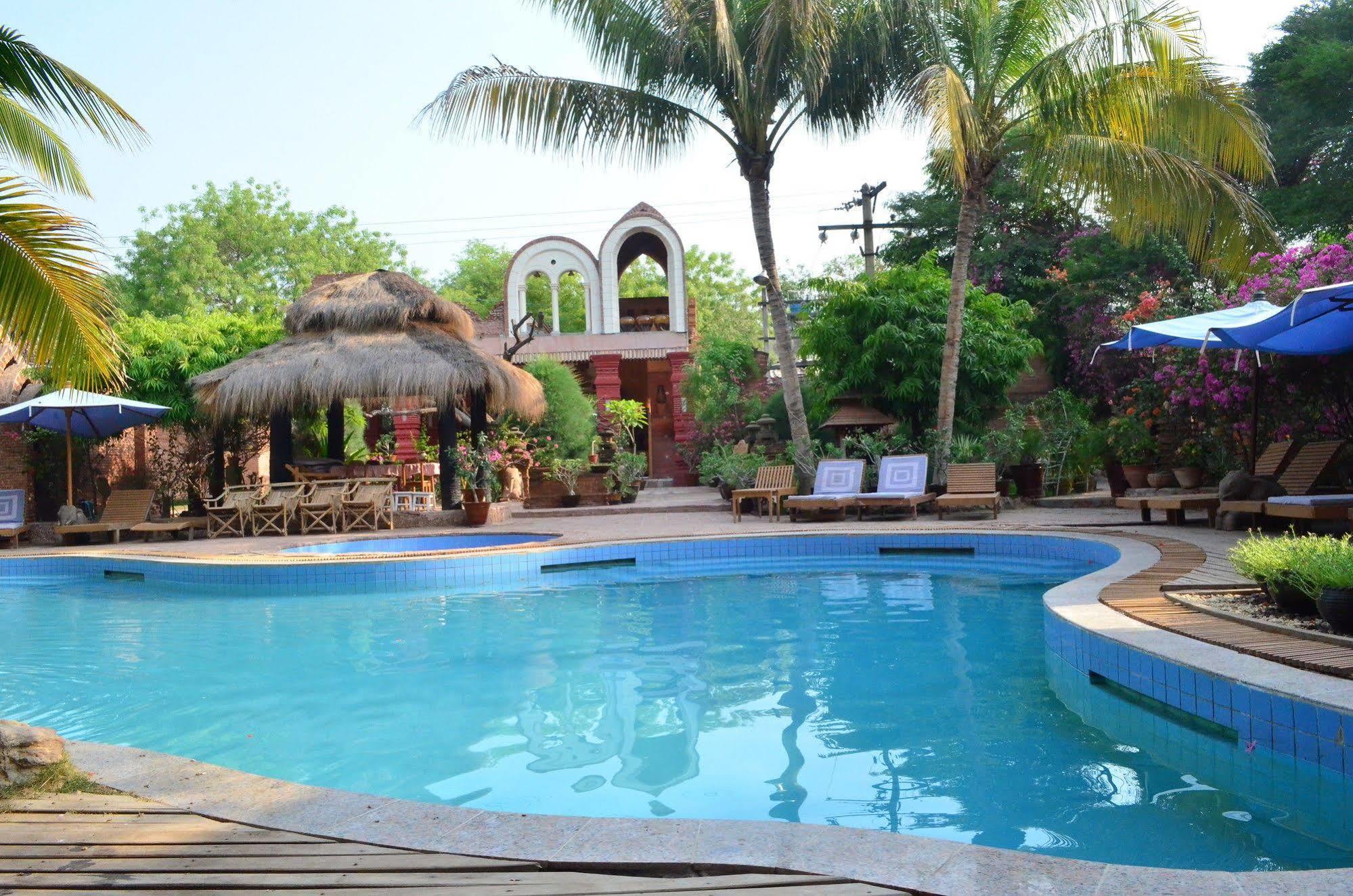 Kaday Aung Hotel Баган Екстер'єр фото