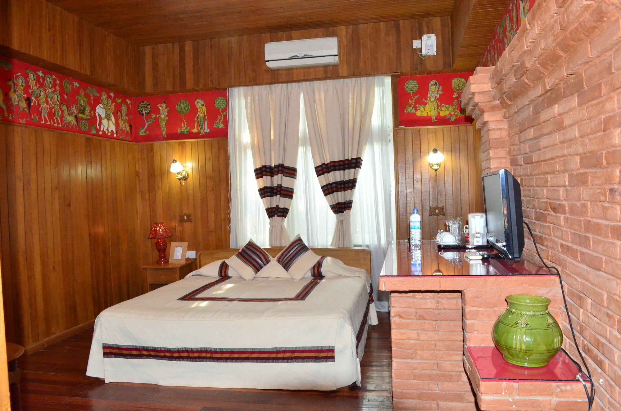 Kaday Aung Hotel Баган Екстер'єр фото
