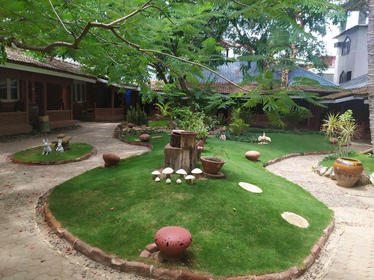 Kaday Aung Hotel Баган Екстер'єр фото
