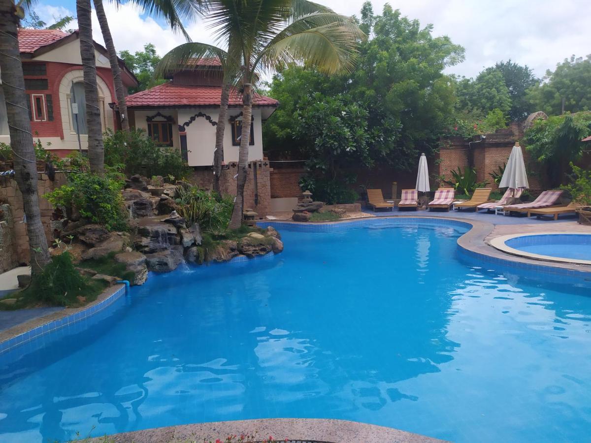 Kaday Aung Hotel Баган Екстер'єр фото